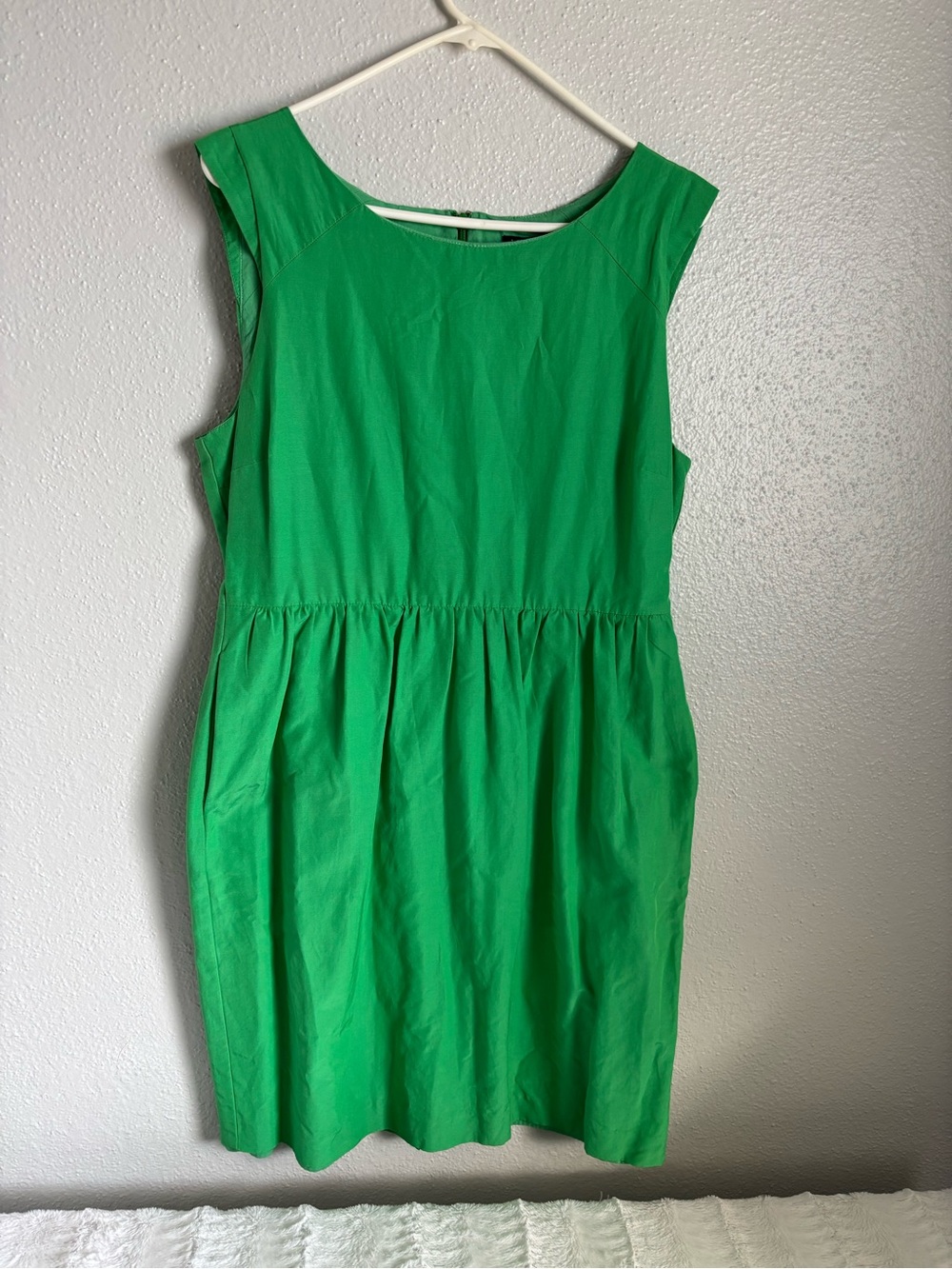 J. Crew Sleeveless Emerald Green Day Dress - Picture 6 of 6